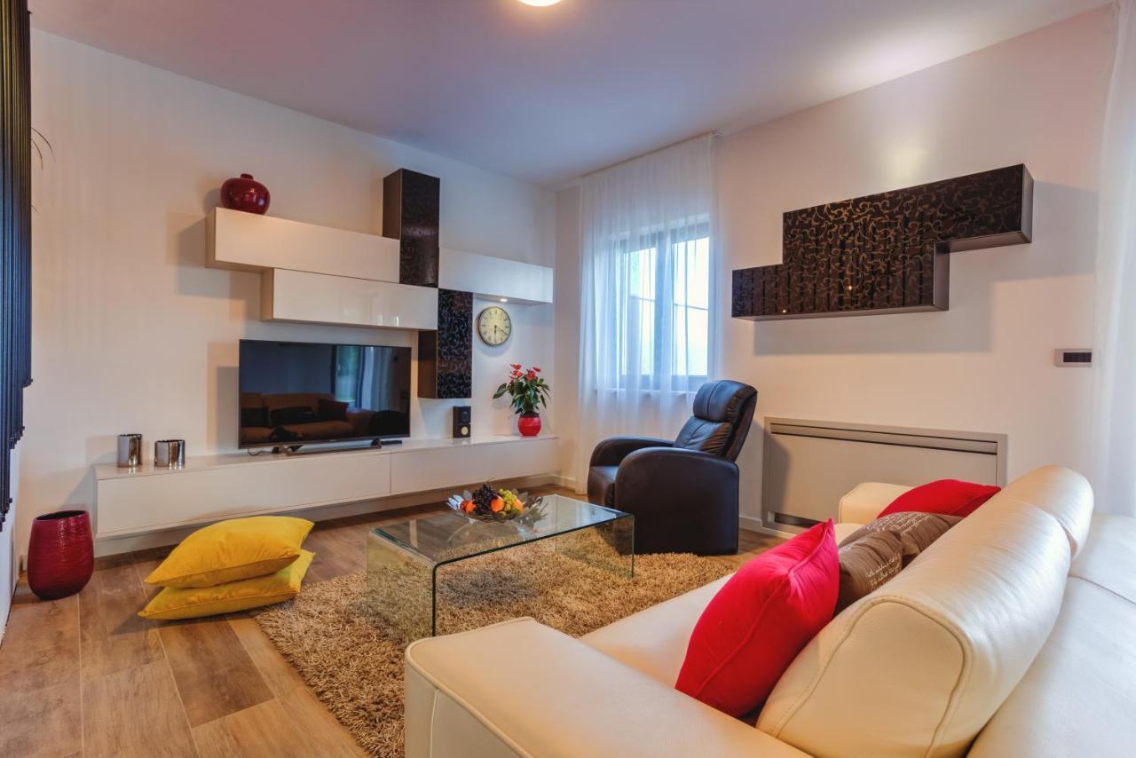 Villa Flora Vabriga Tar-Vabriga Екстер'єр фото