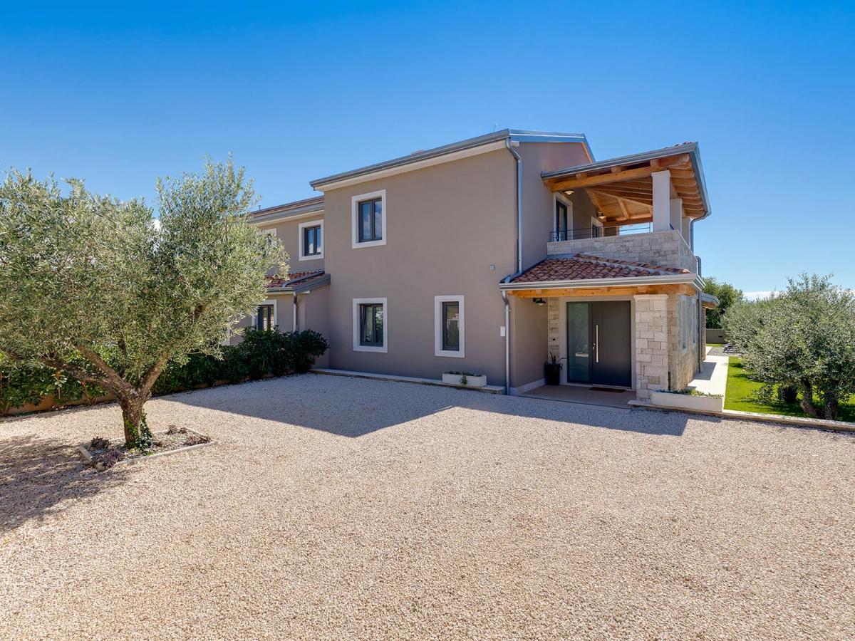 Villa Flora Vabriga Tar-Vabriga Екстер'єр фото