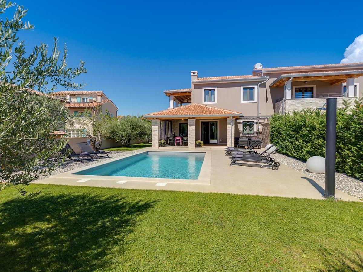 Villa Flora Vabriga Tar-Vabriga Екстер'єр фото